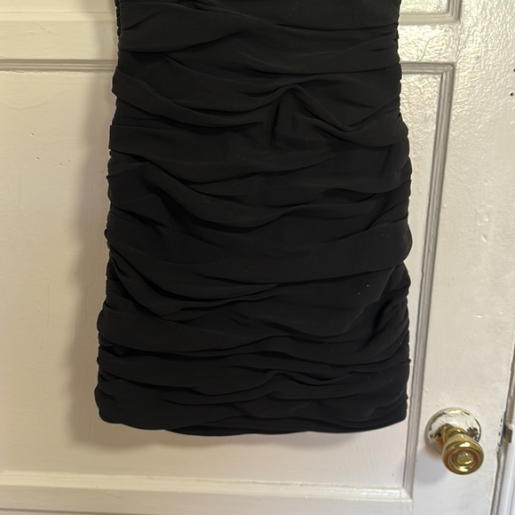 Cinq à Sept Vance Ruched Minidress in Black - Picture 8 of 13